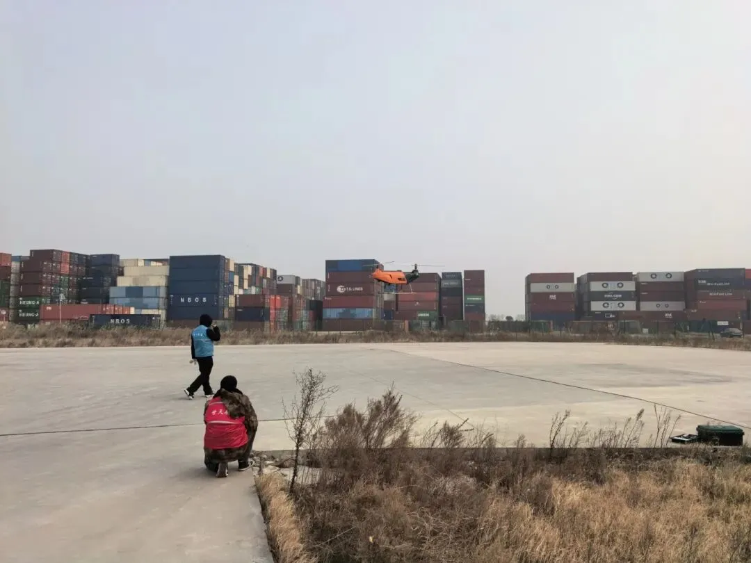 北方首飞！青岛实现无人机锚地船舶补给，低空经济向海延伸